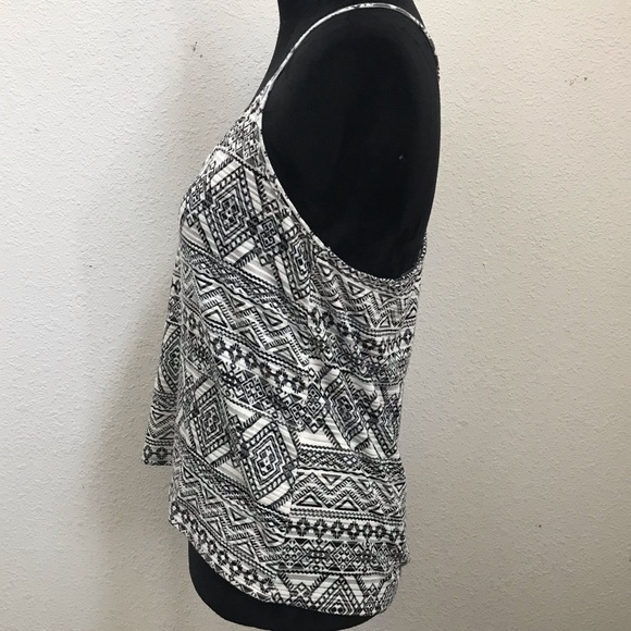 Forever 21 Spaghetti Strap Racerback Tank 🌸 - Picture 3 of 6